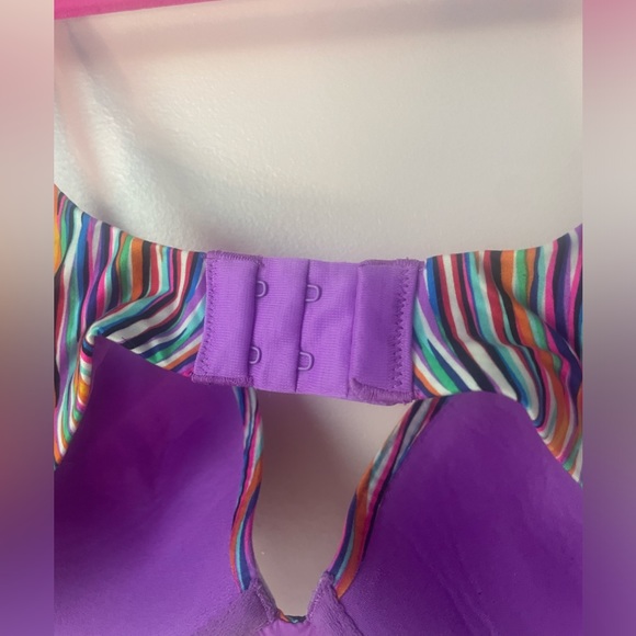 Victoria’s Secret Plunge Bra - Picture 7 of 12